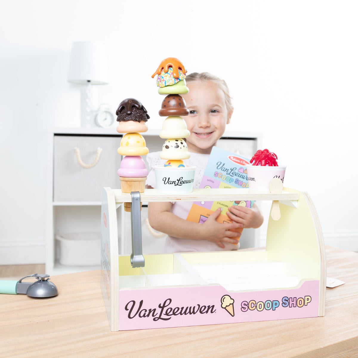 Melissa and Doug Melissa Doug x Van Leeuwen Wooden Ice Cream Counter