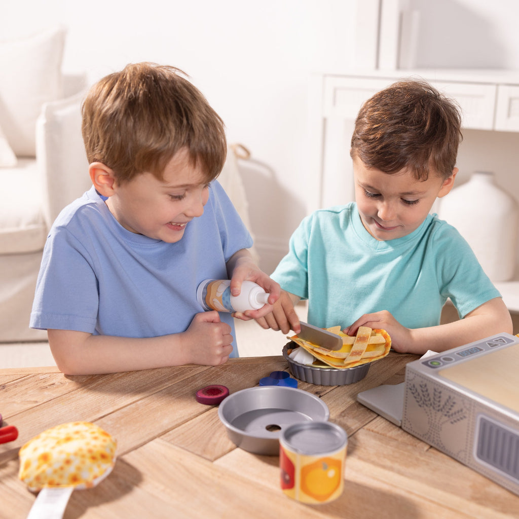 Melissa and Doug Make Bake Pies Play Set