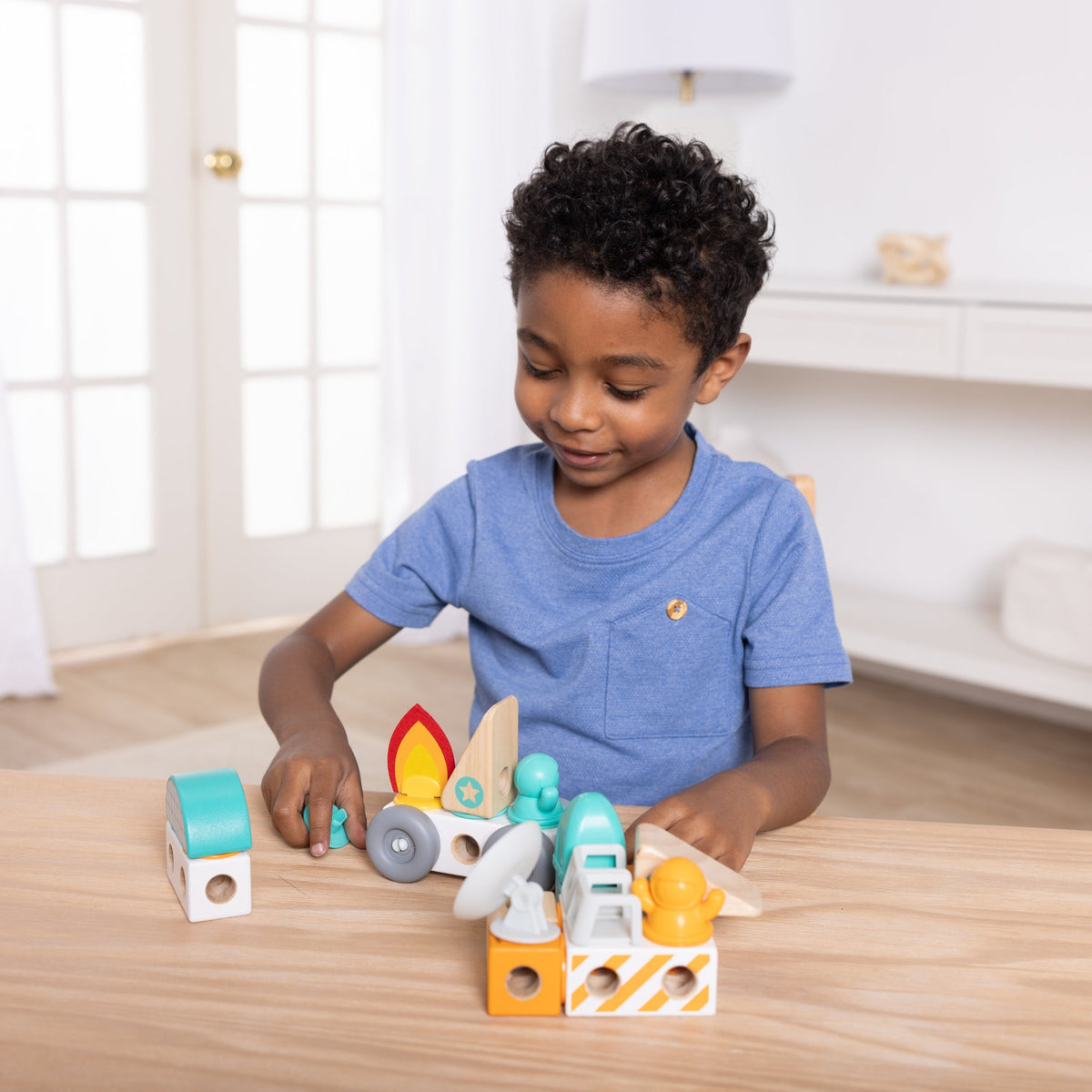 Melissa and Doug Blockables Space Play Set
