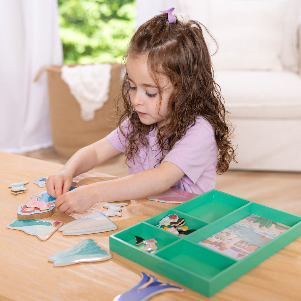 Melissa and Doug Disney Ariel Wooden Magnetic Dress-Up