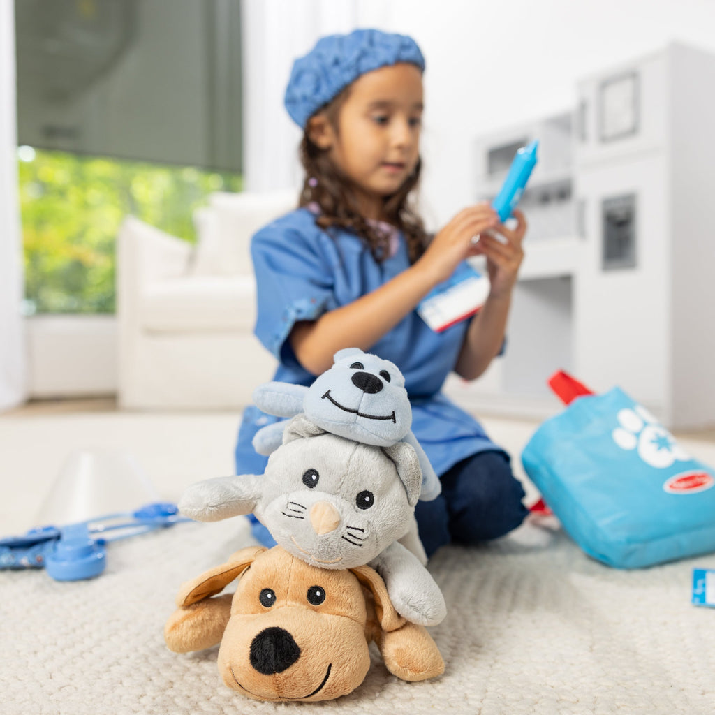Melissa and Doug Pet Vet Gift Bundle
