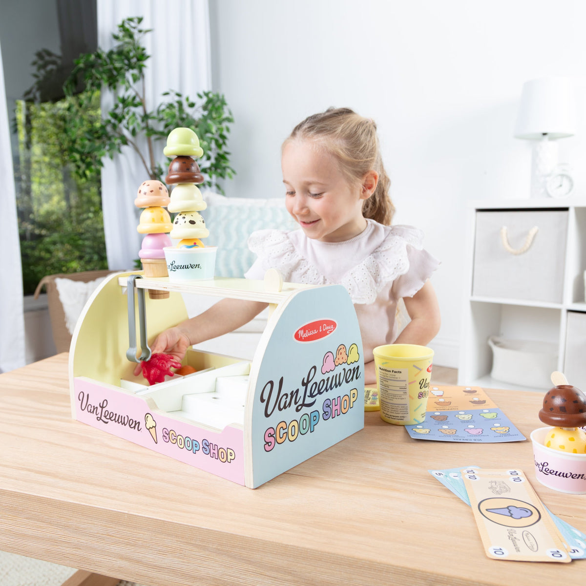 Melissa and Doug Ultimate Van Leeuwen Ice Cream Shop Bundle