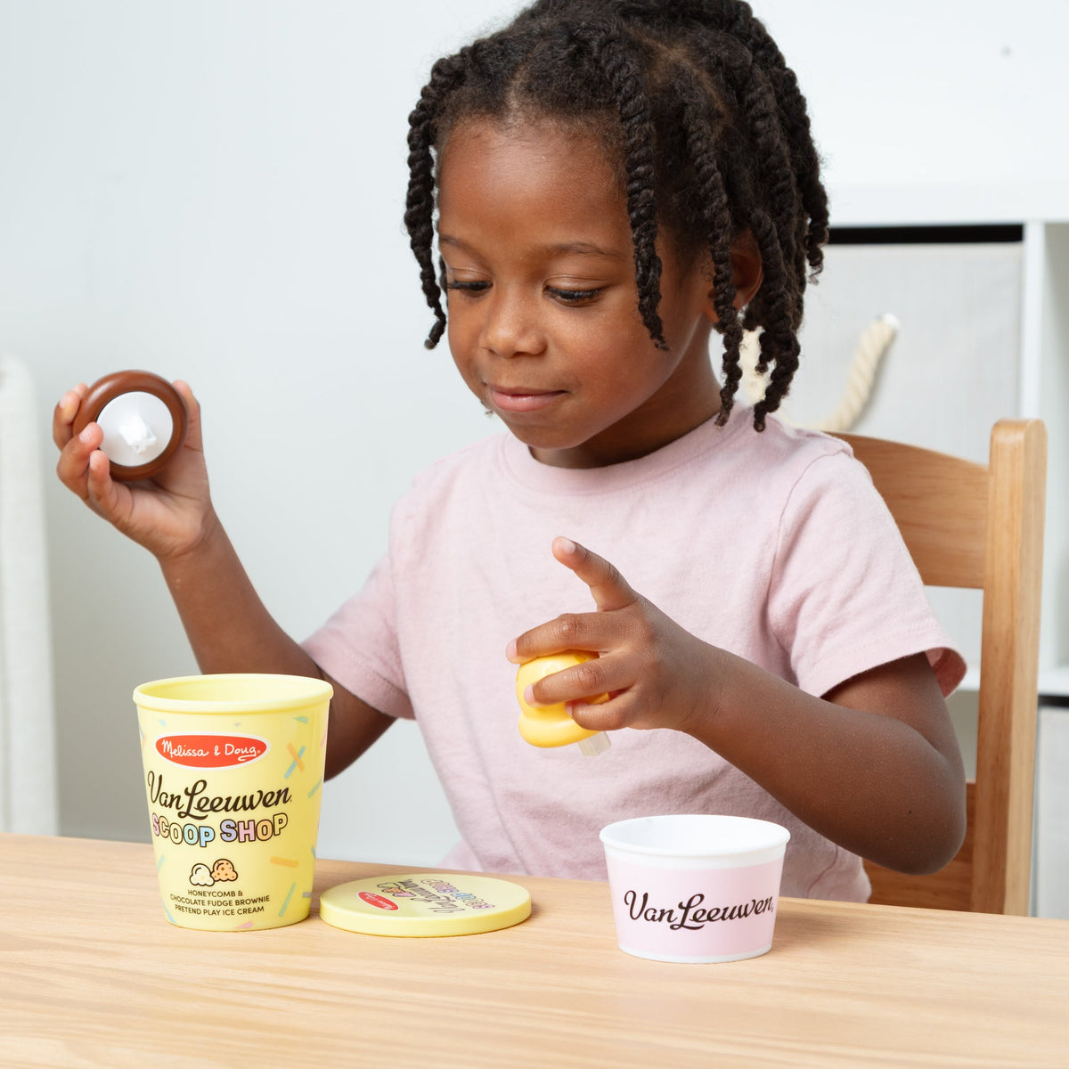 Melissa and Doug Melissa Doug x Van Leeuwen Scoop Pack