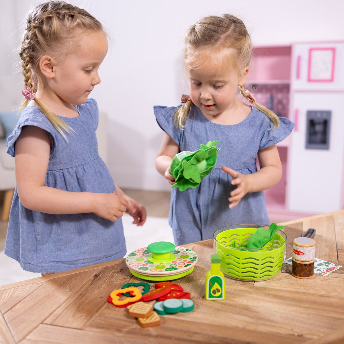 Melissa and Doug Salad Spinner Play Set