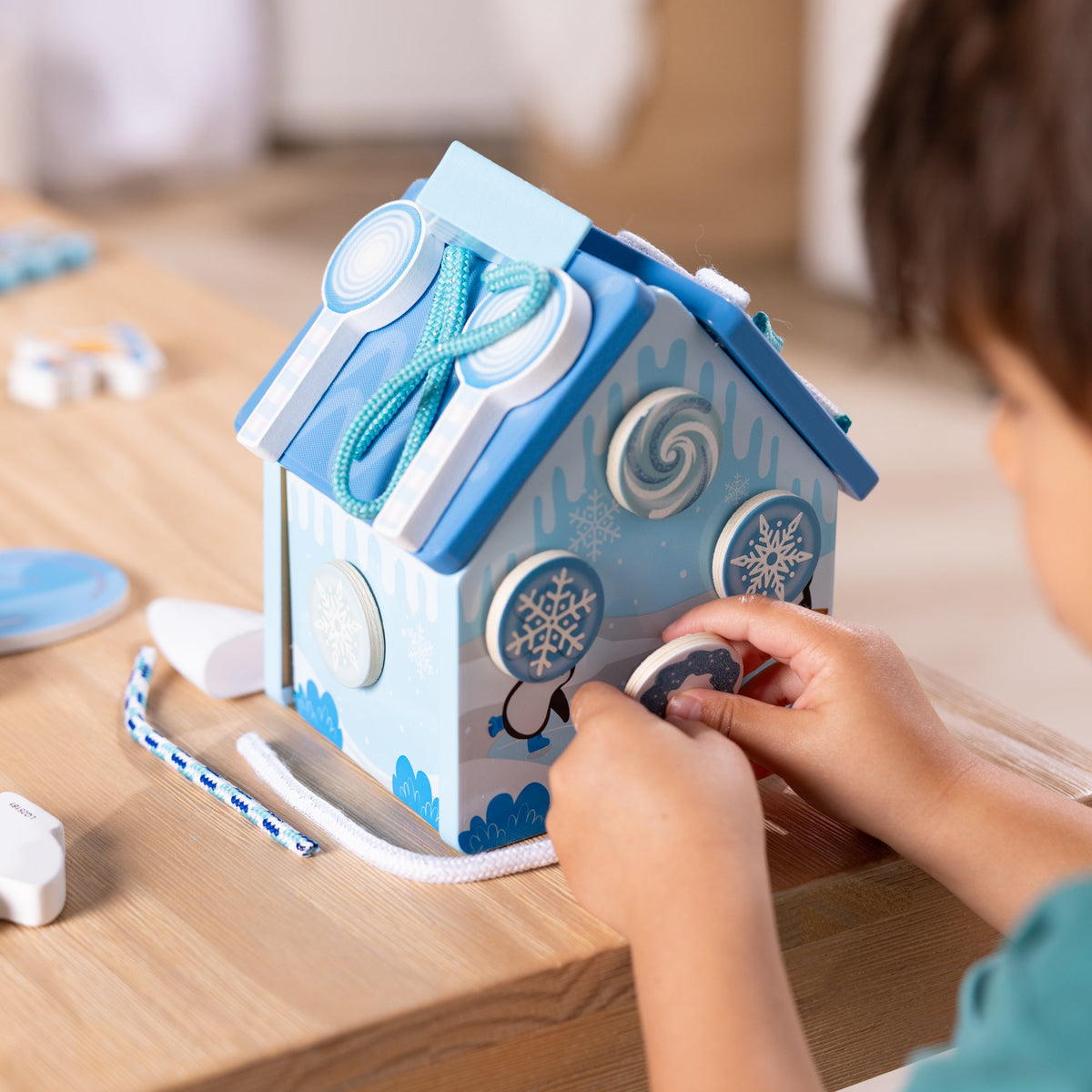 Melissa and Doug Wooden Gingerbread House Play Set Winter Frost