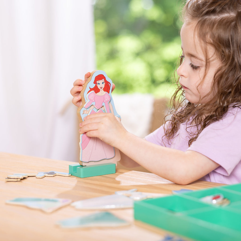 Melissa and Doug Disney Ariel Wooden Magnetic Dress-Up
