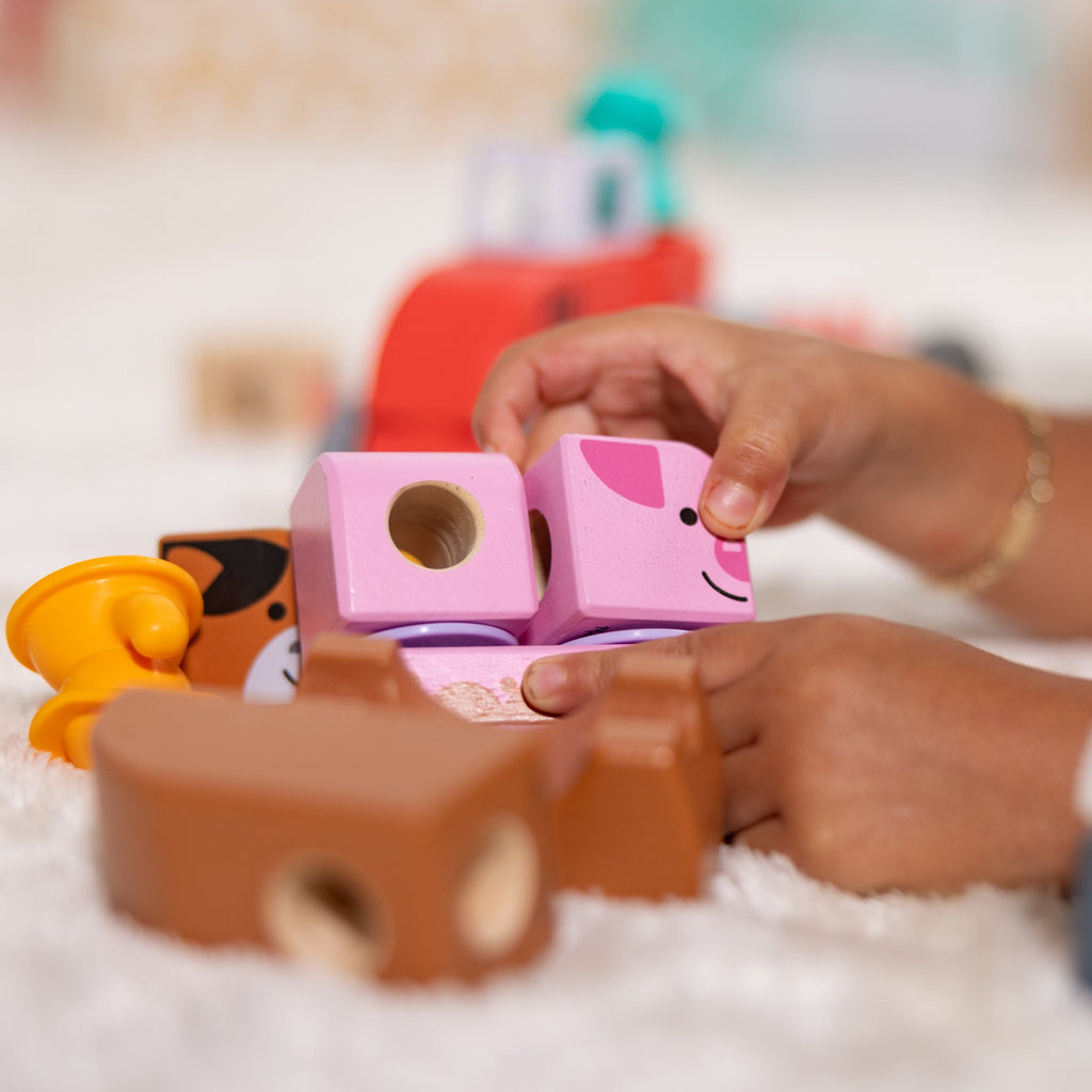 Melissa and Doug BlockablesTM Play Sets Farm and Farm Friends 2-Pack Bundle
