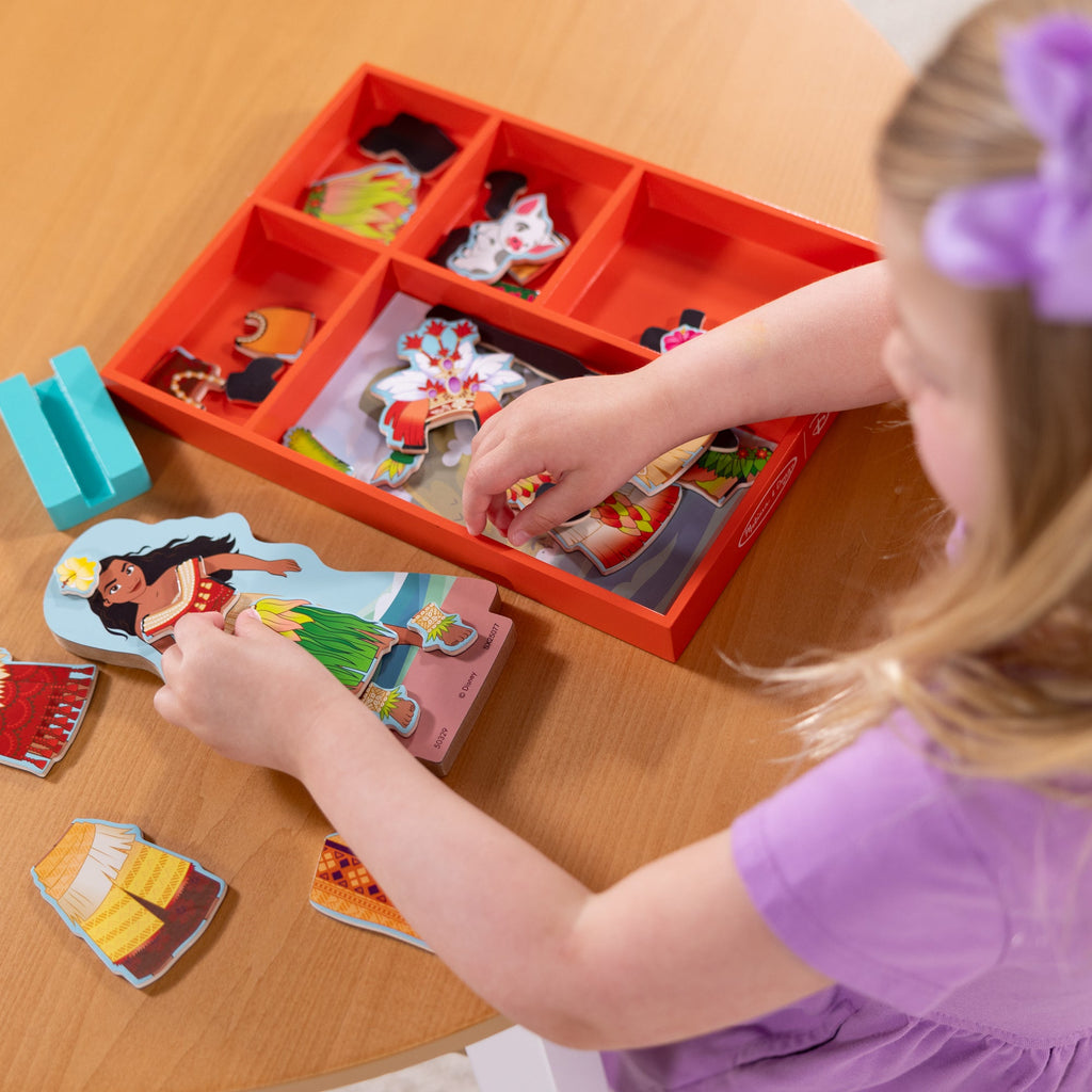 Melissa and Doug Disney Moana Wooden Magnetic Dress-Up Play Set