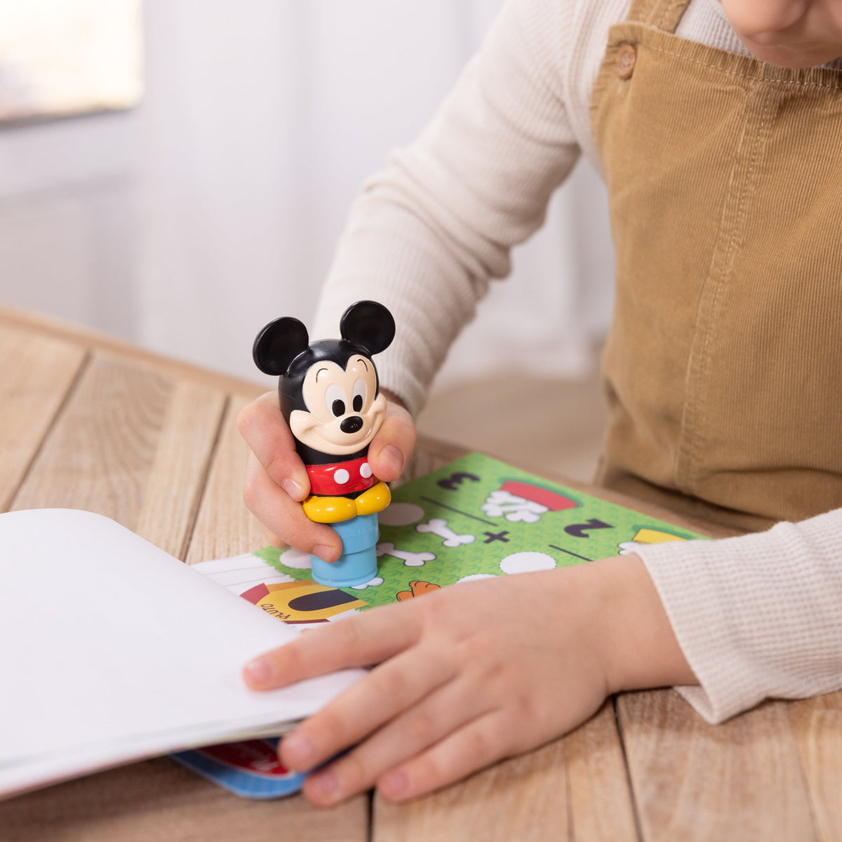 Melissa and Doug Sticker WOW Activity Pad Sticker Stamper - Disneys Mickey Mouse