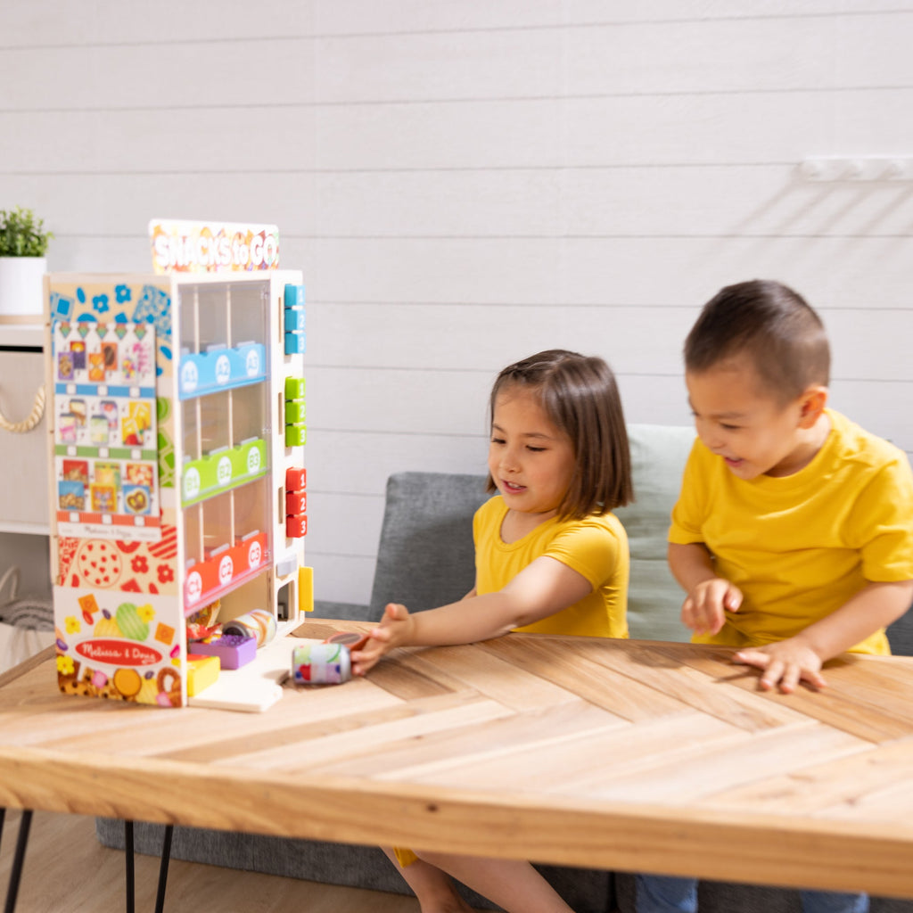Melissa and Doug Sort Stock Select Wooden Vending Machine Play Set