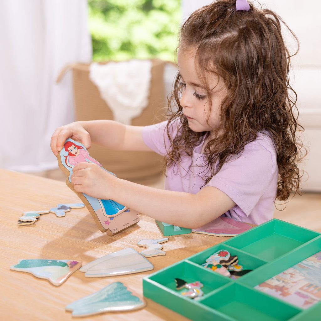 Melissa and Doug Disney Ariel Wooden Magnetic Dress-Up