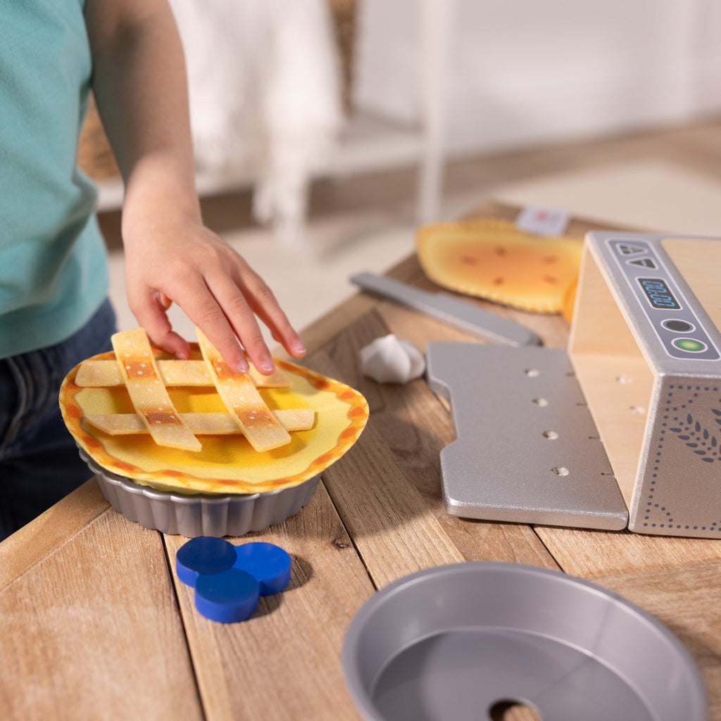Melissa and Doug Make Bake Pies Play Set
